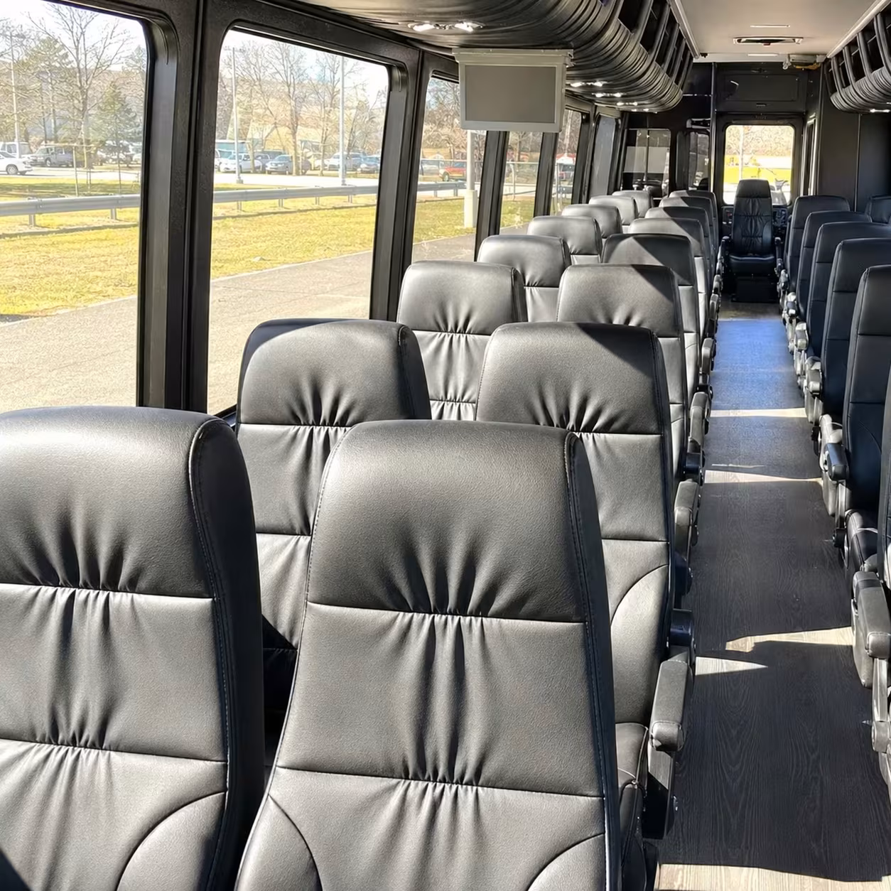 monterey park 28 passenger minibus rental